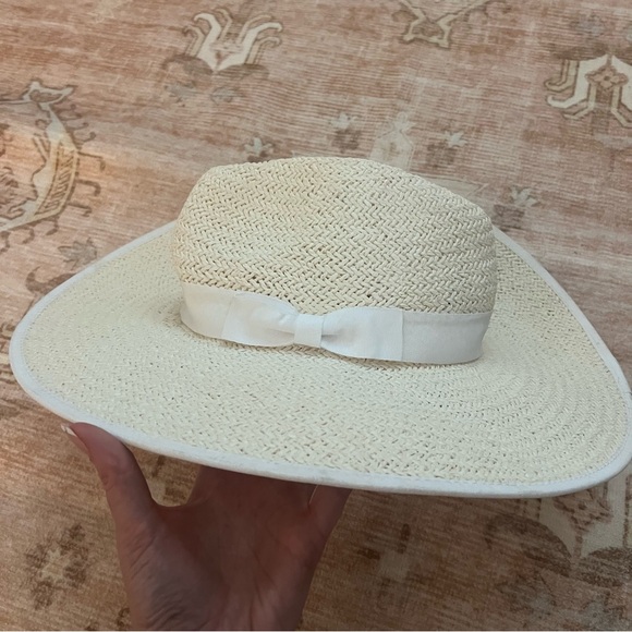 Free People x Olive and Pique Emma straw hat (Some flaws!!) - Picture 5 of 11